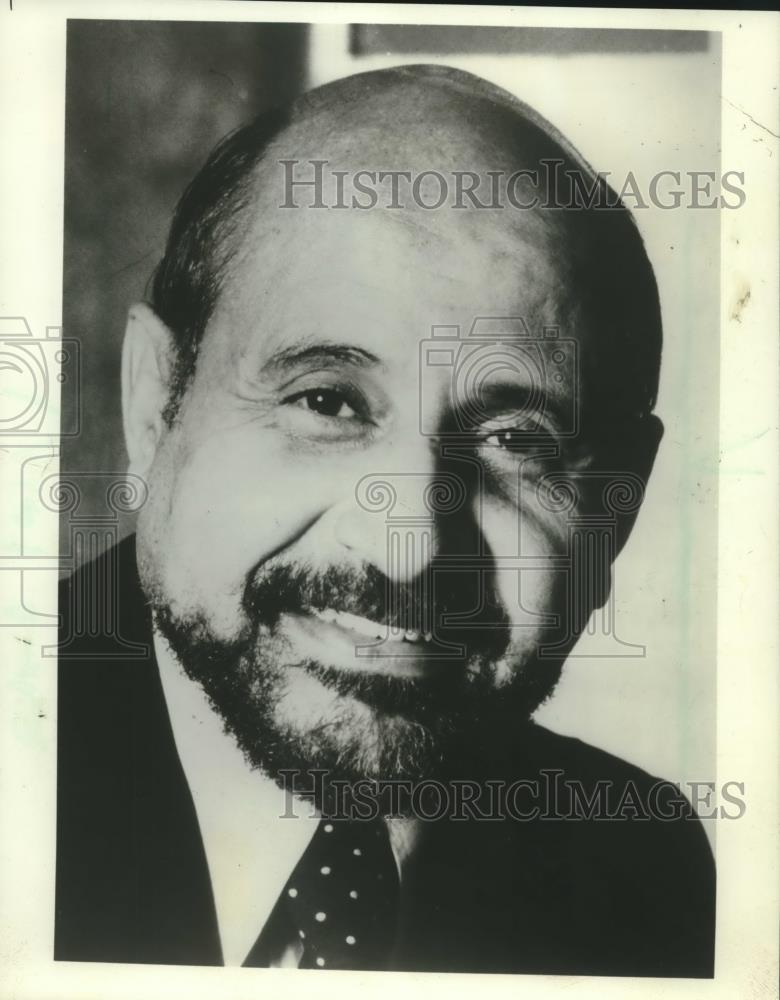 1985 Press Photo Percy Sutton, chairman of Inner City Broadcasting Corporation - Historic Images