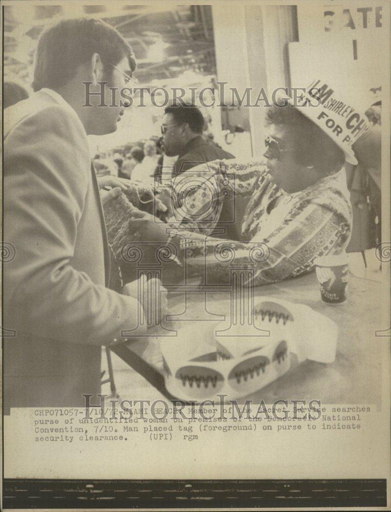 1972 Press Photo Member Secret Service Woman National - RRV56515 - Historic Images