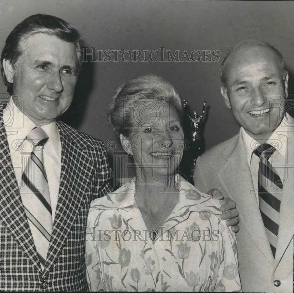 1977 Press Photo BGA Hall of Famers, Mr Wood, Mrs. Jeanette Sell, Mr Hilton, AL - Historic Images