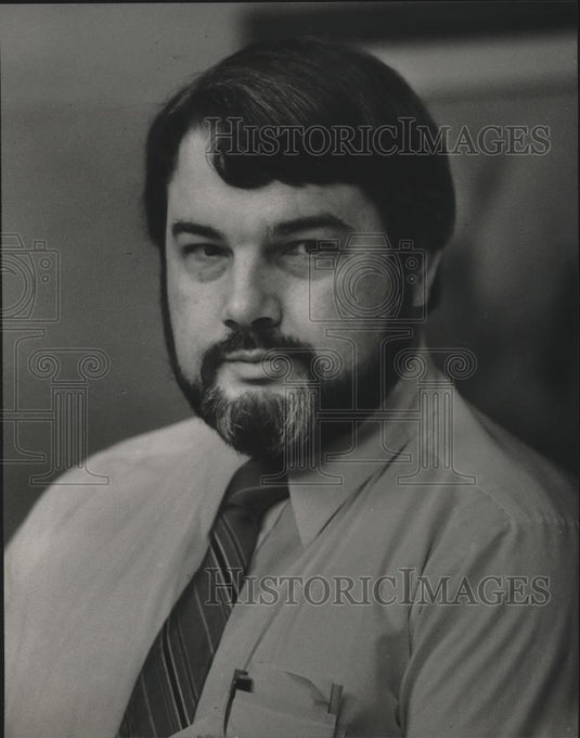 Press Photo Len Gedgoudas - abno05069 - Historic Images
