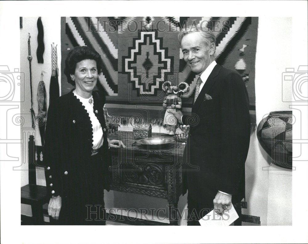 1990 Press Photo Suzanne Walter Mack Gloria Bernie Show - RRV40623 - Historic Images