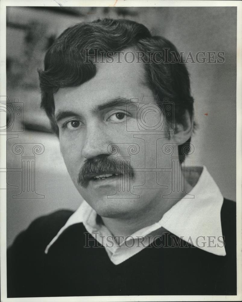 1980 Press Photo Jerome (Jerry) Schulz, Milwaukee Co supervisor&#39;s campaign - Historic Images