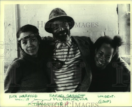 1982 Press Photo Rita Warford & Rafael Garret & other music group Transsource - Historic Images