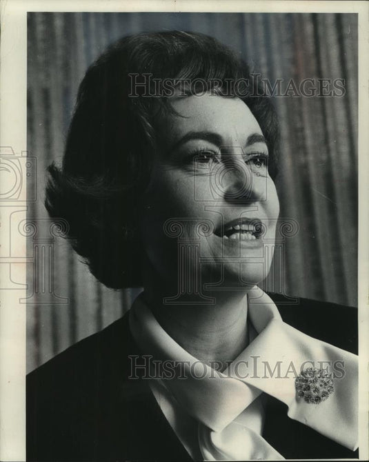 1986 Press Photo Mrs. Warren P. Knowles speaking to Women's Auxiliary, Milwaukee - Historic Images