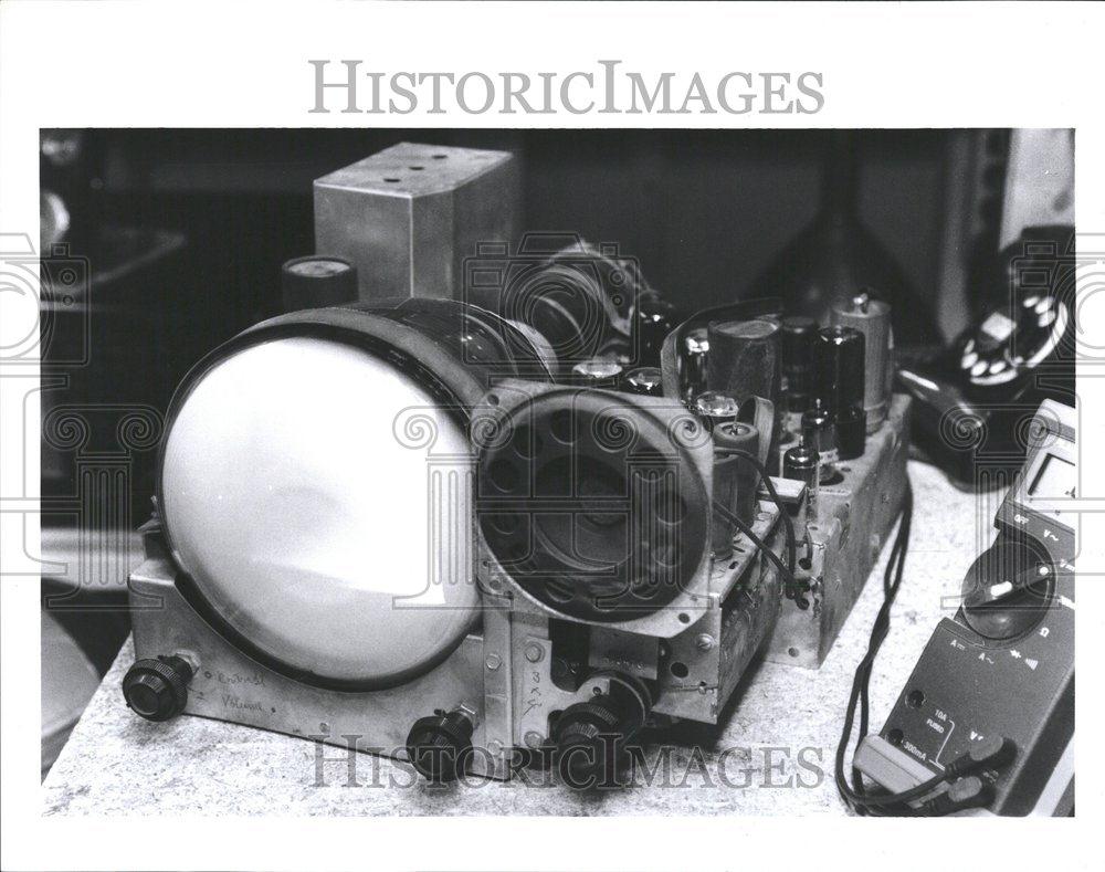 1992 Press Photo Tomi Demara Charles Tines Photographer - RRV40809 - Historic Images