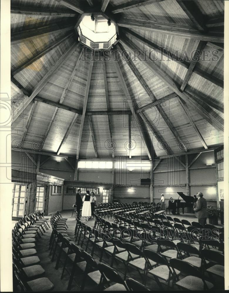 1987 Press Photo Unitarian Church North in Mequon - mjc23189 - Historic Images