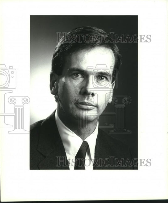 1995 Press Photo Joseph B Kaylor of Marsh and McLennan - mjc20266 - Historic Images