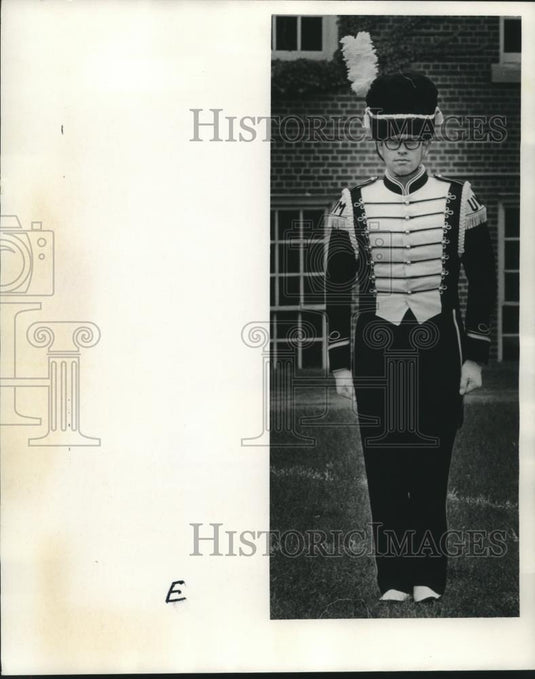 Press Photo University of Wisconsin-Milwaukee's Fred Schoessen in band uniform - Historic Images