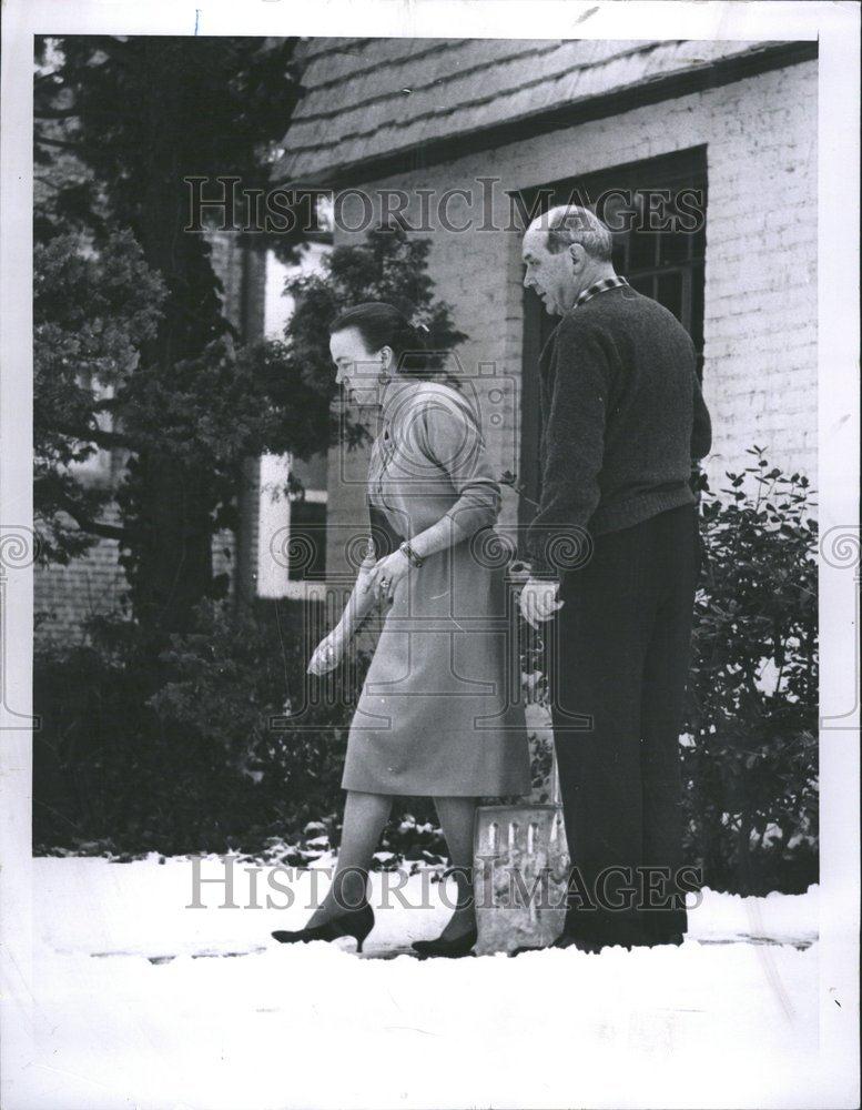 1963 Press Photo Mrs Dean Rusk Washington spring valley - RRV55197 - Historic Images