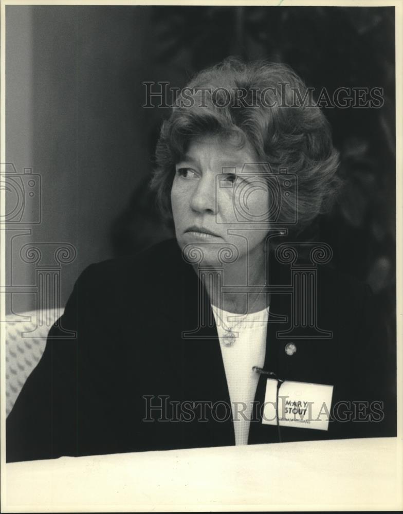 1987 Press Photo Mary Stout, president of the Vietnam Veterans of America - Historic Images