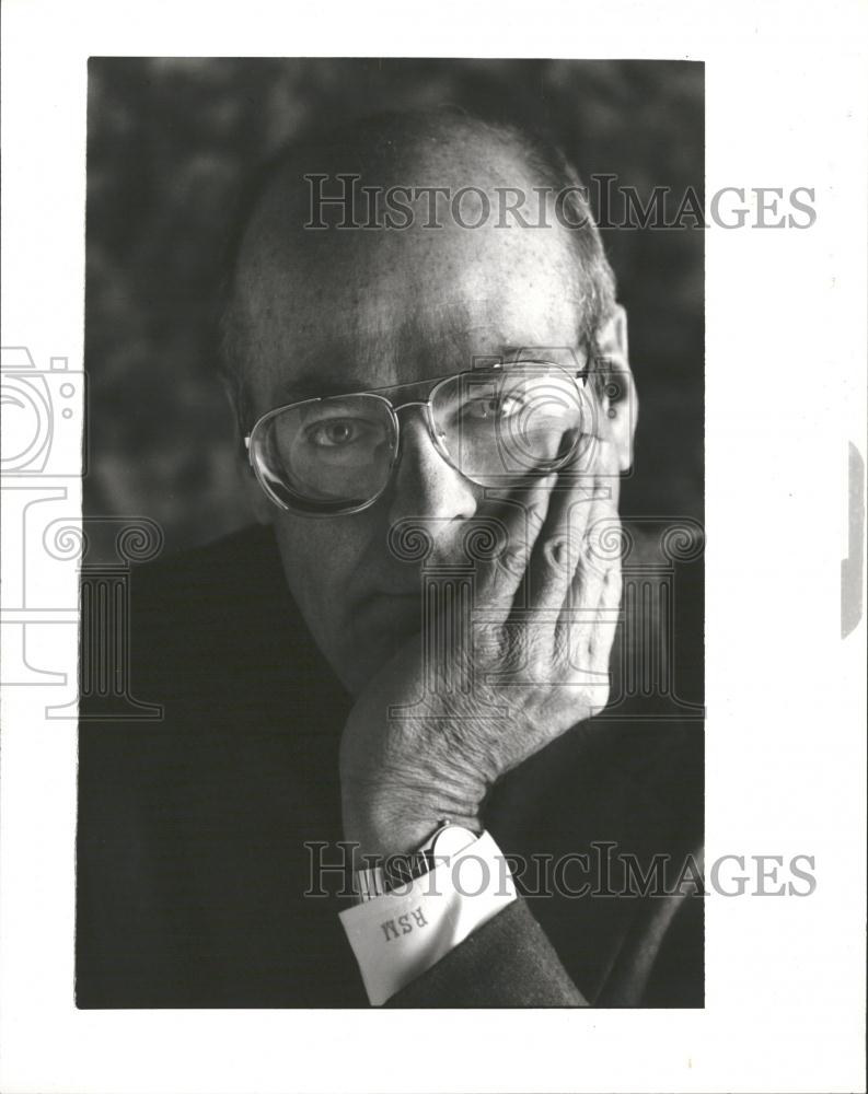 1991 Press Photo DSO Official Robert Miller Jr. - RRV34689 - Historic Images