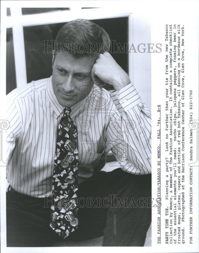 1994 Press Photo Fashion Association Wemco Tabasco Tie - RRV54613 - Historic Images