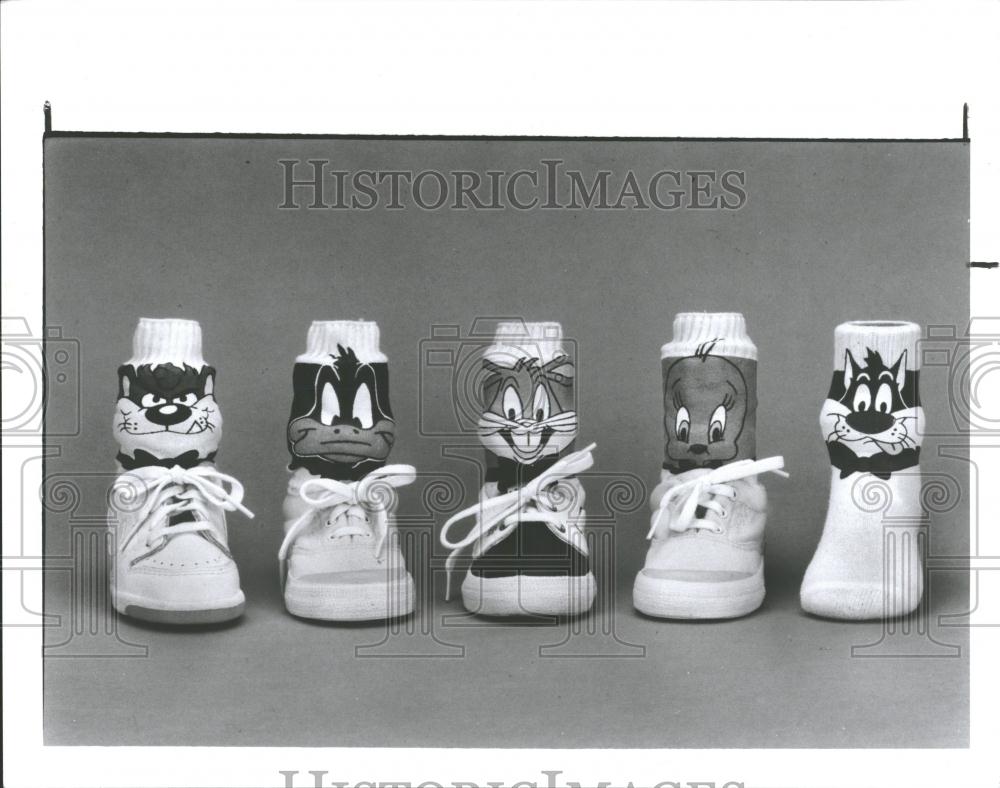 1991 Press Photo Shoes Clothing - RRV37503 - Historic Images