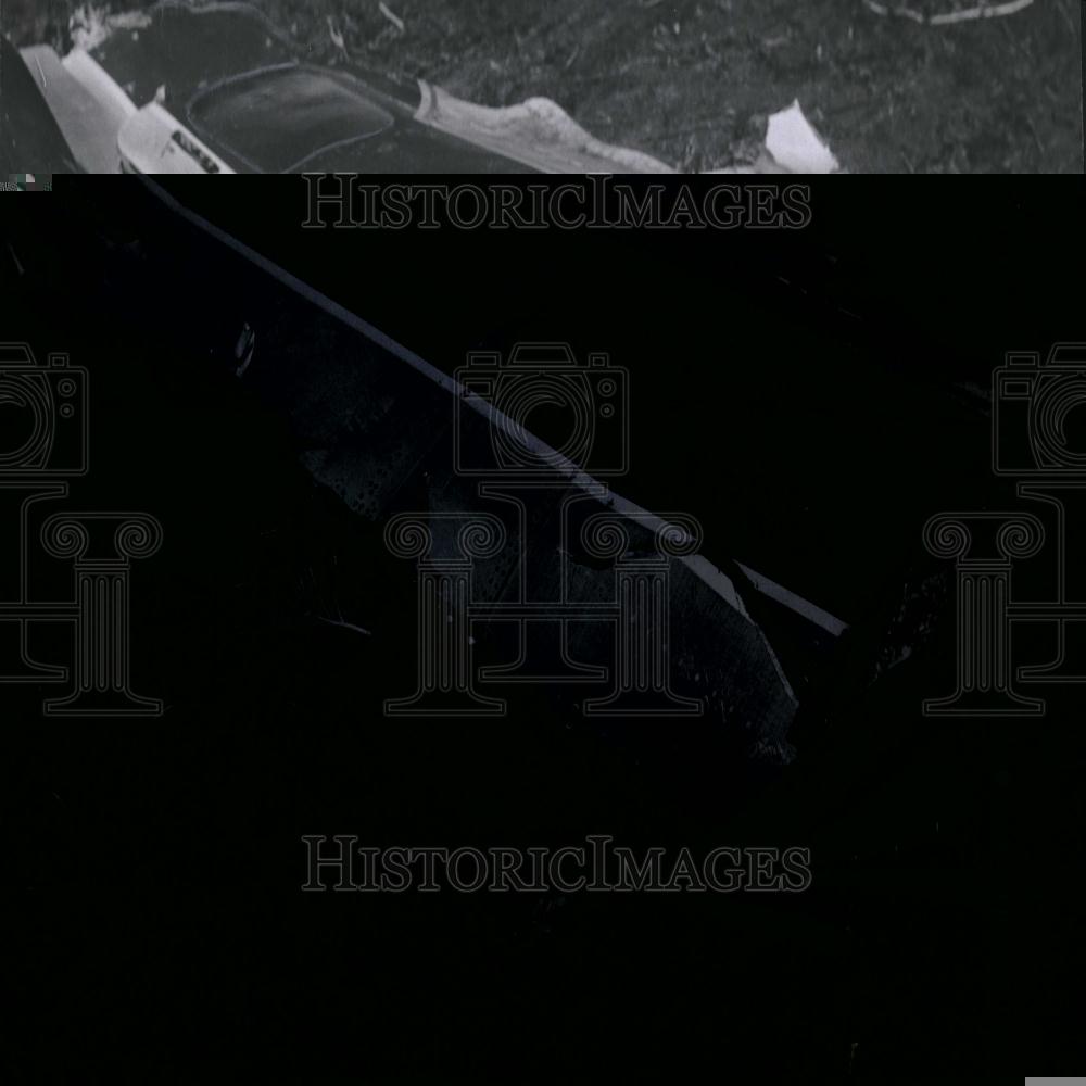 1965 Press Photo Airplane Crash - RRV26551 - Historic Images