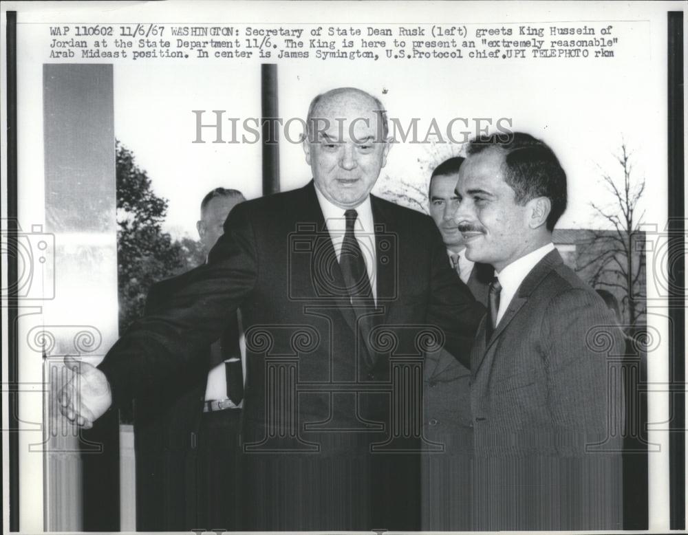 1967 Press Photo Dean Rusk Greets King Hussein Jordan - RRV39095 - Historic Images