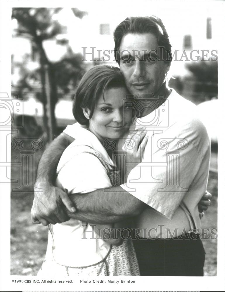 1995 Press Photo Pamela Reed (Actress) - RRV31109 - Historic Images