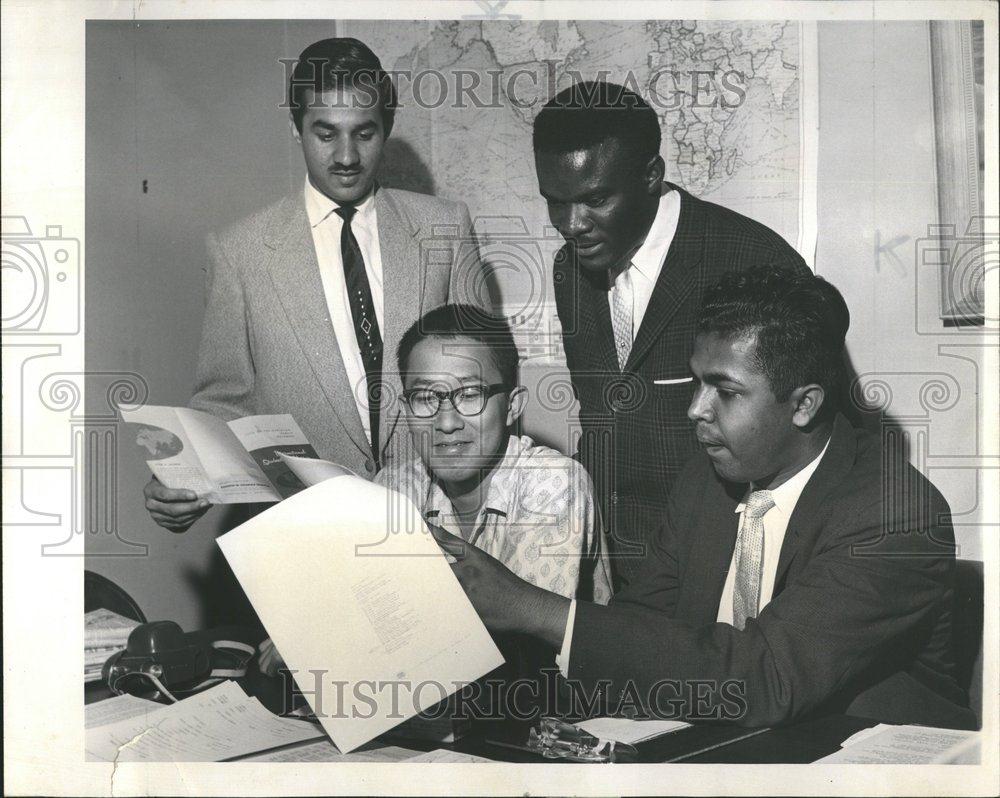 1961 Press Photo Foreign Students Chicago IL - RRV59837 - Historic Images