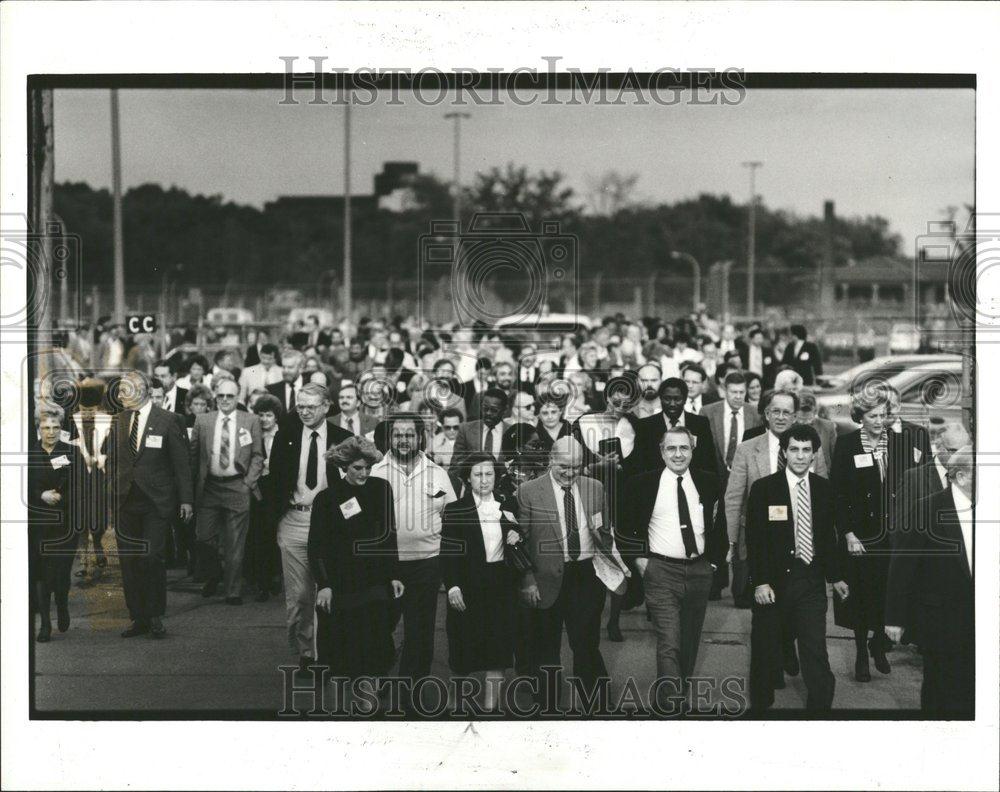 1986 Press Photo Handicap Demonstration In Detroit - RRV72733 - Historic Images