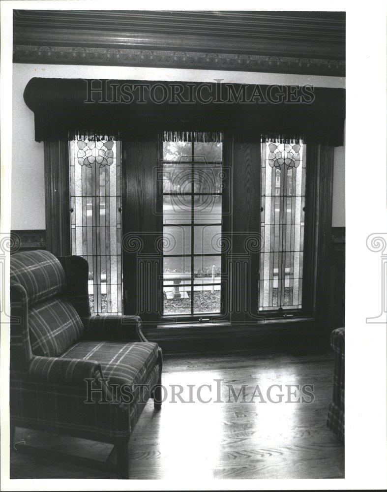 1992 Press Photo window custom parade Waukegan Home - RRV68275 - Historic Images