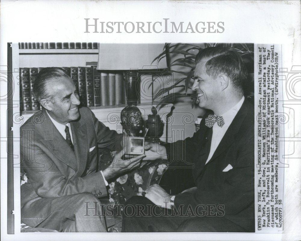 1958 Press Photo Gov. Averell Harriman Gov. G. Williams - RRV45391 - Historic Images