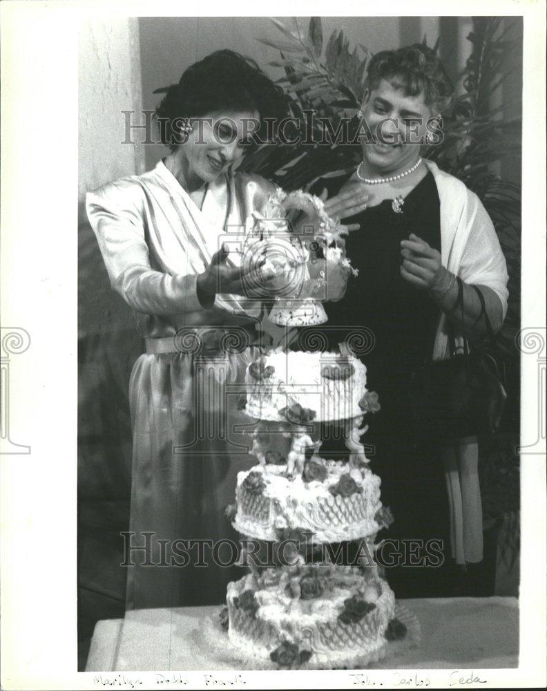 1991 Press Photo Marilyn Dodds Frank John Carlos Seda - RRV68985 - Historic Images