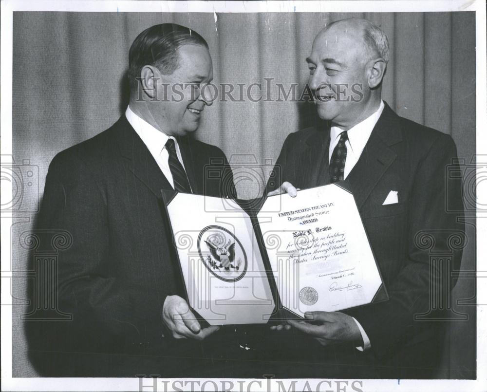 1957 Press Photo Statler Hotel Noble Travis Namker - RRV38001 - Historic Images