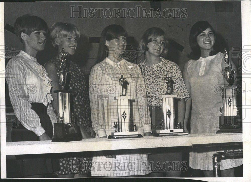 1968 Press Photo Rockford Guilford Relays queen pose - RRV42405 - Historic Images