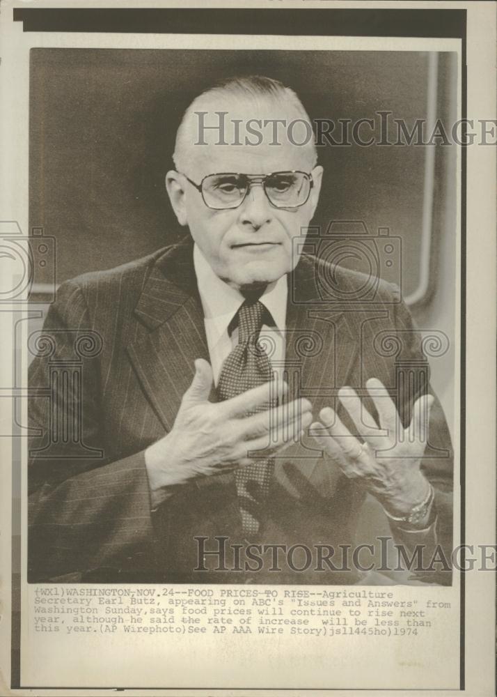1974 Press Photo Agriculture Secretary Earl Butz - RRV29899 - Historic Images