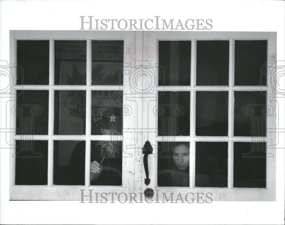 1993 Press Photo Police FIngerprints Murder Brown&#39;s - RRV43785 - Historic Images