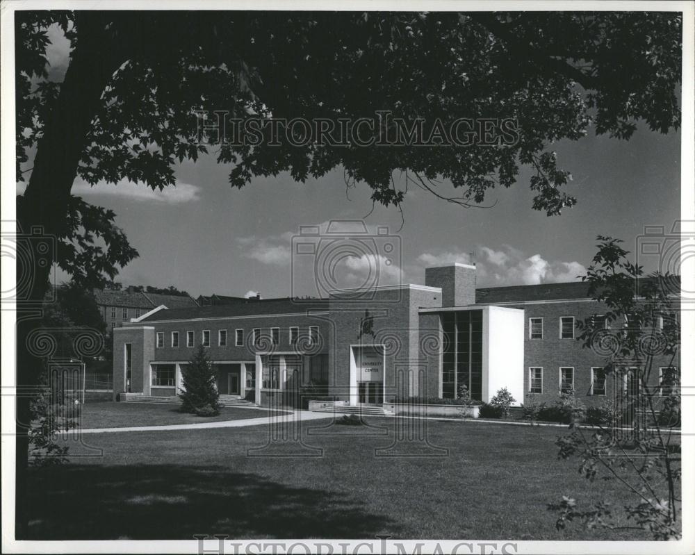 1985 Press Photo University of Tennessee/University Ctr - RRV19177 - Historic Images