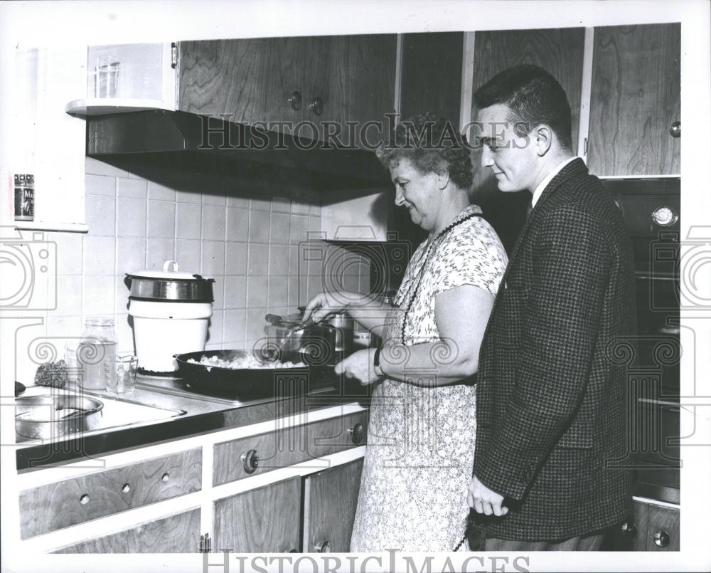 1958 Press Photo Katherine Bohn and Roger Herley Ohio - RRV37841 - Historic Images