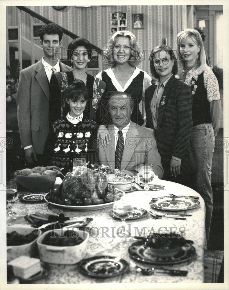 1991 Press Photo Sunday Dinne Norman Lears Spiritual - RRV00957 - Historic Images