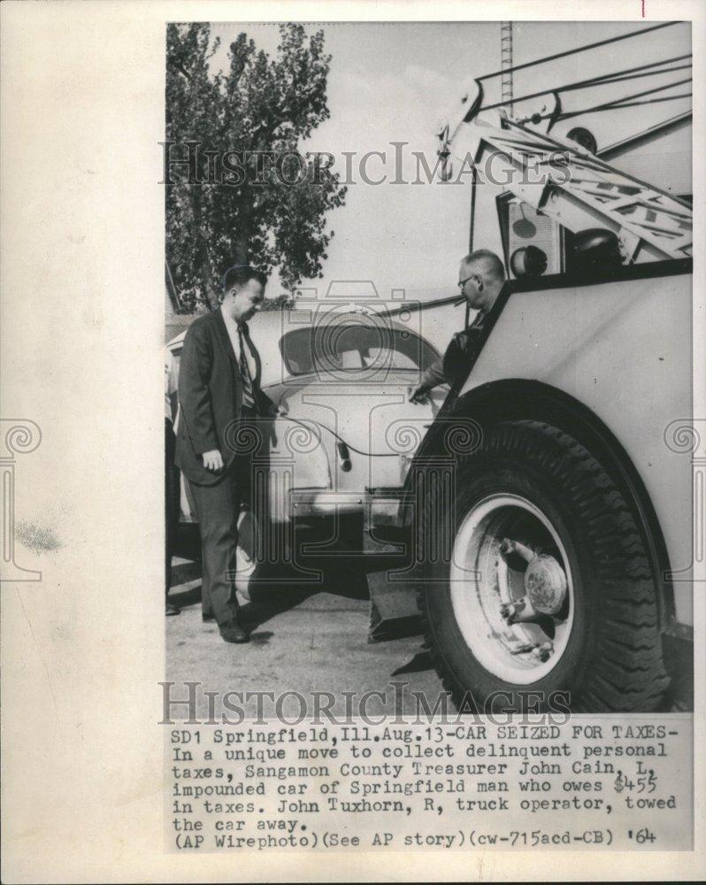 1964 Press Photo John Cain Taxes Treasurer Car Towing - RRV70789 - Historic Images