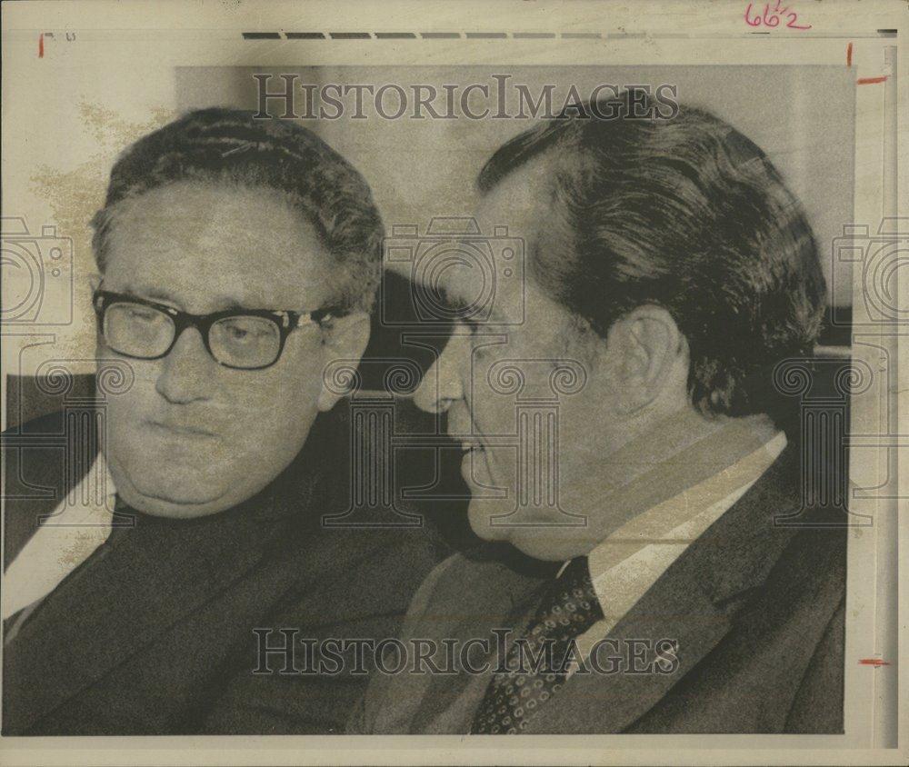 1974 Press Photo President Nixon Kissinger Cabinet met - RRV47827 - Historic Images