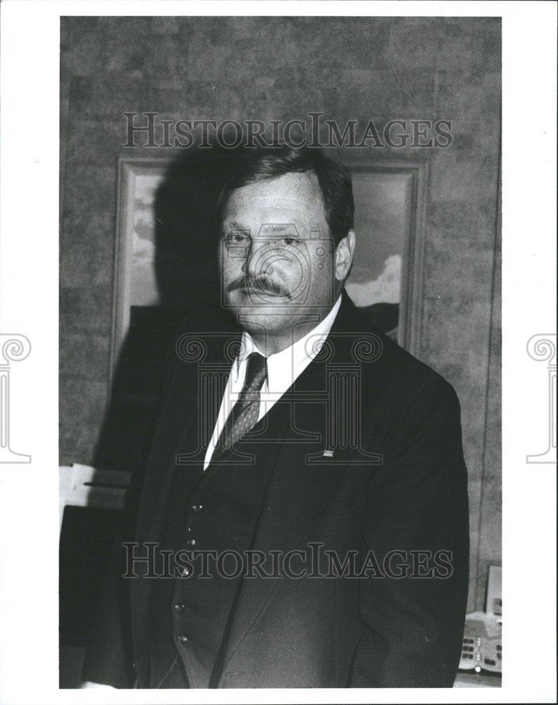 1987 Press Photo Judge Michael Merritt Slush fund Court - RRV55121 - Historic Images