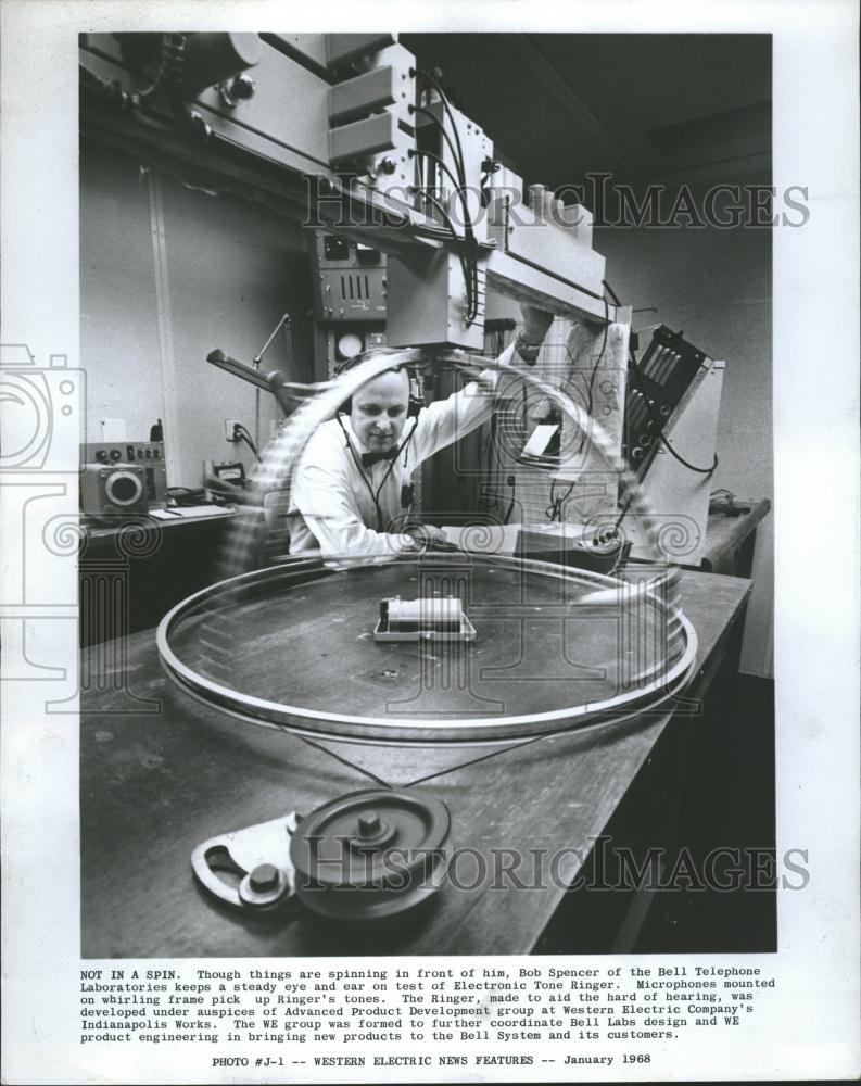 1968 Press Photo Bell Telephone Laboratories - RRV65243 - Historic Images
