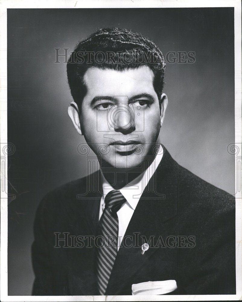 1952 Press Photo Thomas Roumell Attorney Dearborn - RRV55923 - Historic Images