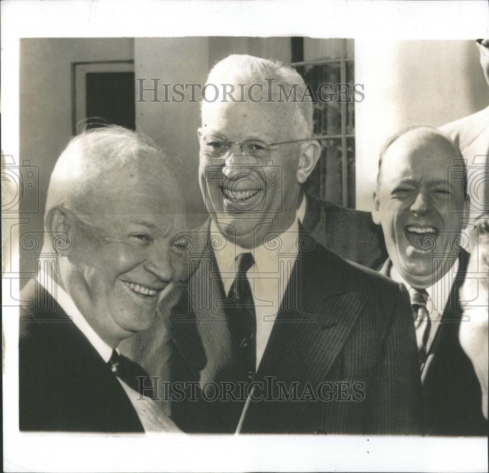 1954 Press Photo Government officials w/ sense of humor - RRV36943 - Historic Images