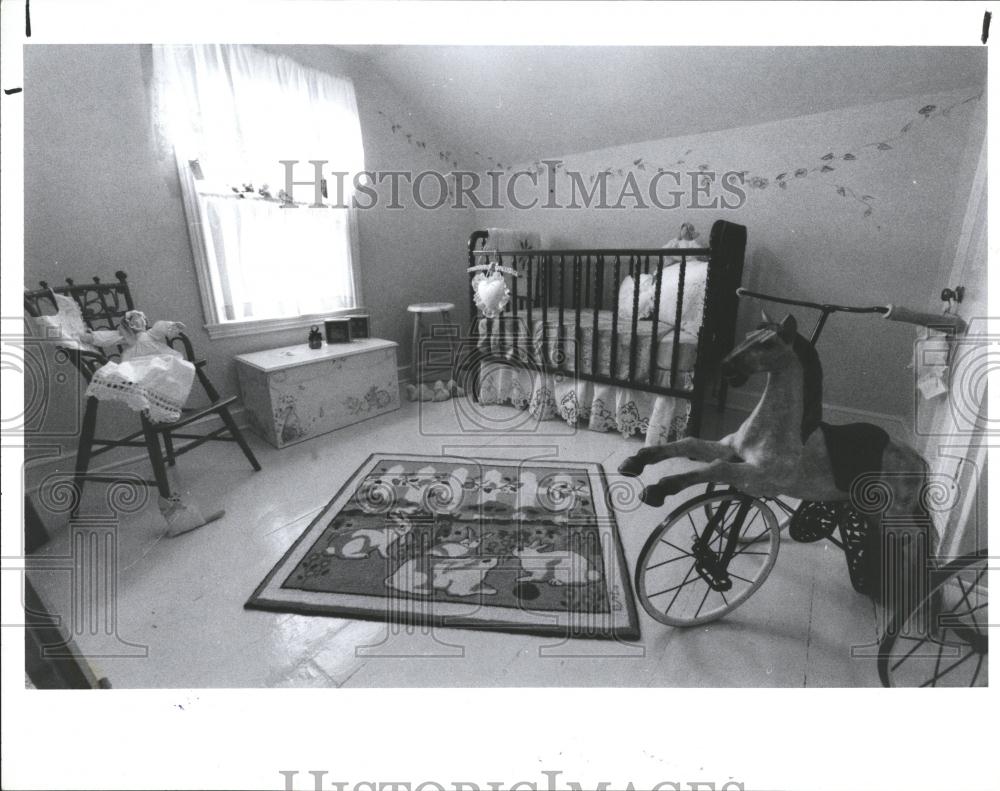 1991 Press Photo Peach Street Interiors Nursery Decor - RRV39261 - Historic Images