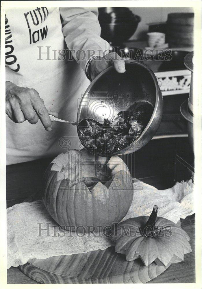 1981 Press Photo Chinese food meat pumpkin tomatoes - RRV60157 - Historic Images