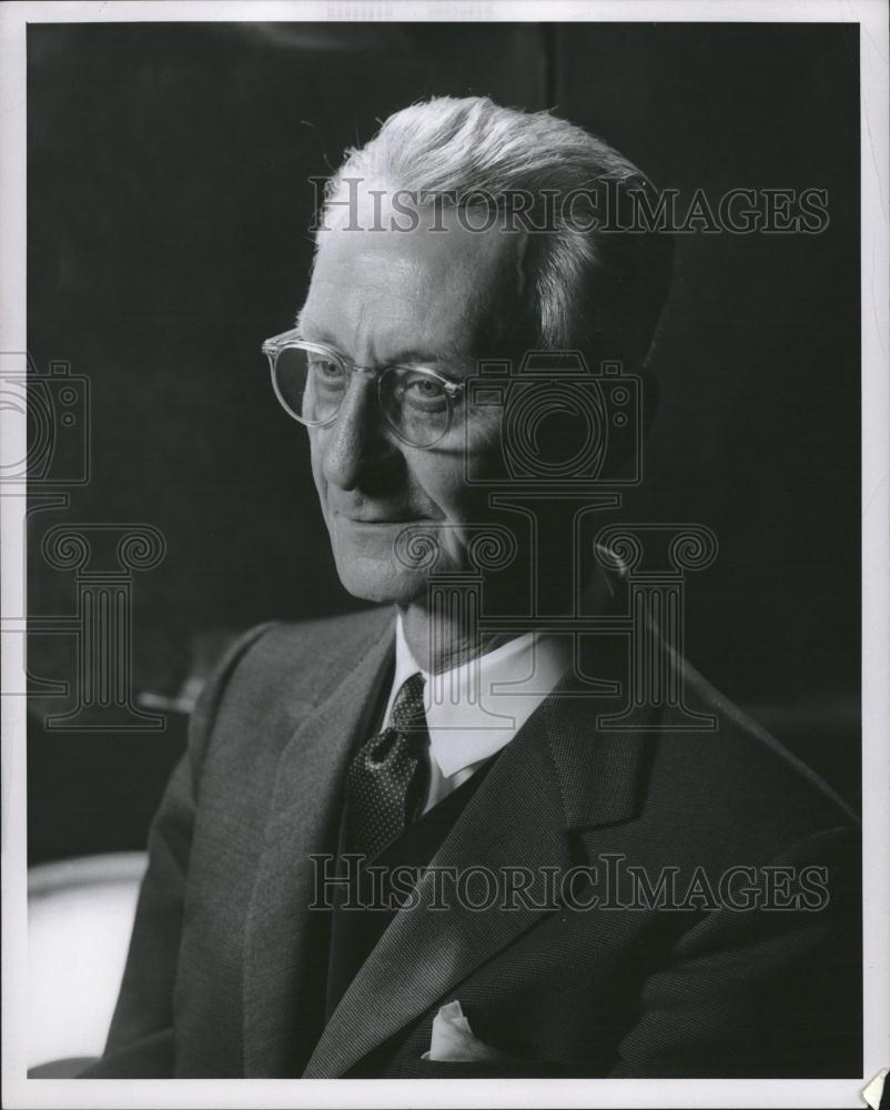 1956 Press Photo Lawrence Martin Associate Editor Post - RRV12913 - Historic Images