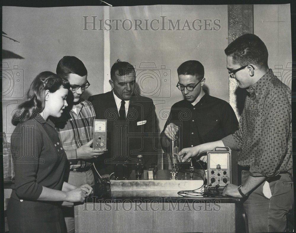 1959 Press Photo Philip Grieve Carl Jensen Science Fair - RRV59443 - Historic Images