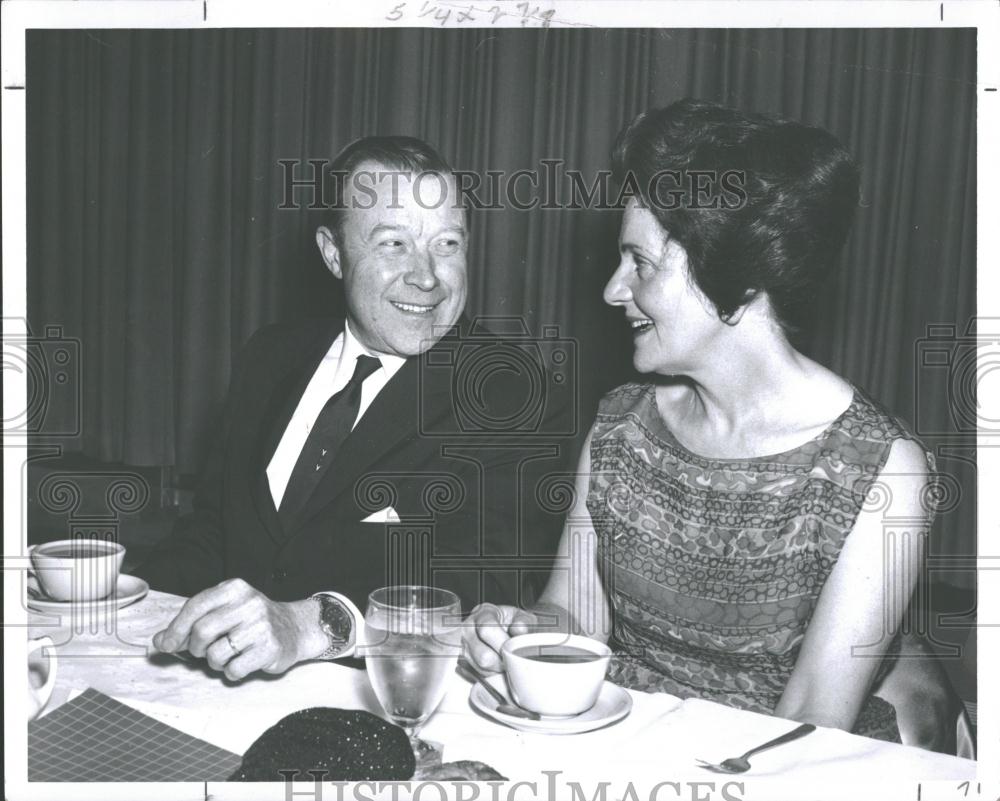 1963 Press Photo Walter Reuther Wife May Emil Mazey - RRV29091 - Historic Images