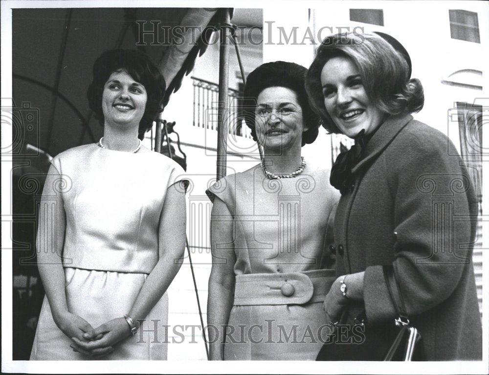 1964 Press Photo Johnson Warrie Lynn Smith Charles Robb - RRV58893 - Historic Images