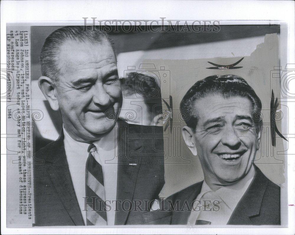 1964 Press Photo Los Angeles Lyndon Johnson Lopez wore - RRV73229 - Historic Images