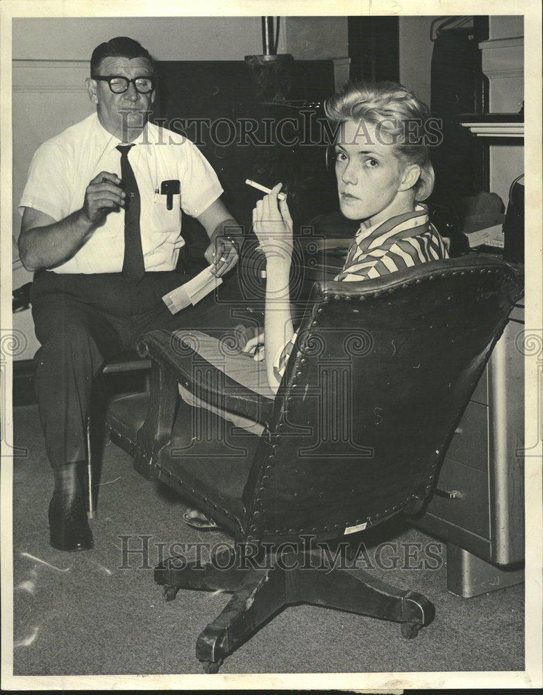 1963 Press Photo Rita Crammy Stolen Trading Stamps - RRV63715 - Historic Images
