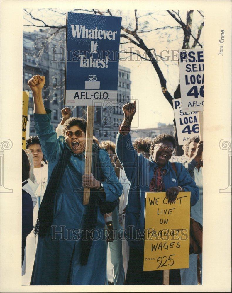 1990 Press Photo Rally wages Tine Jackson Doris Evans - RRV54393 - Historic Images