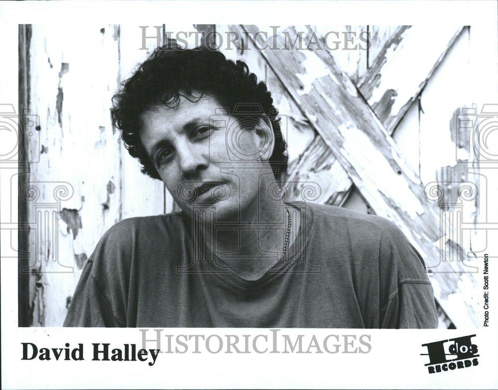 1991 Press Photo David Allan Mona Lisa Lost Her Smile - RRV53327 - Historic Images