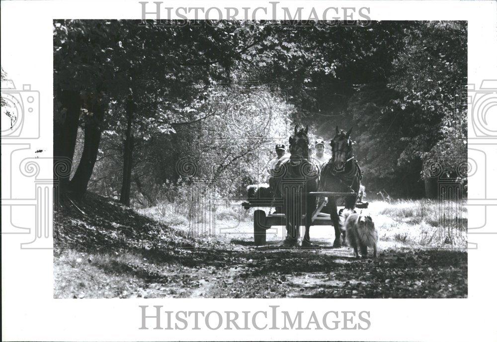 1991 Press Photo Marvin Yoder & Scott Vershure Farm - RRV71535 - Historic Images