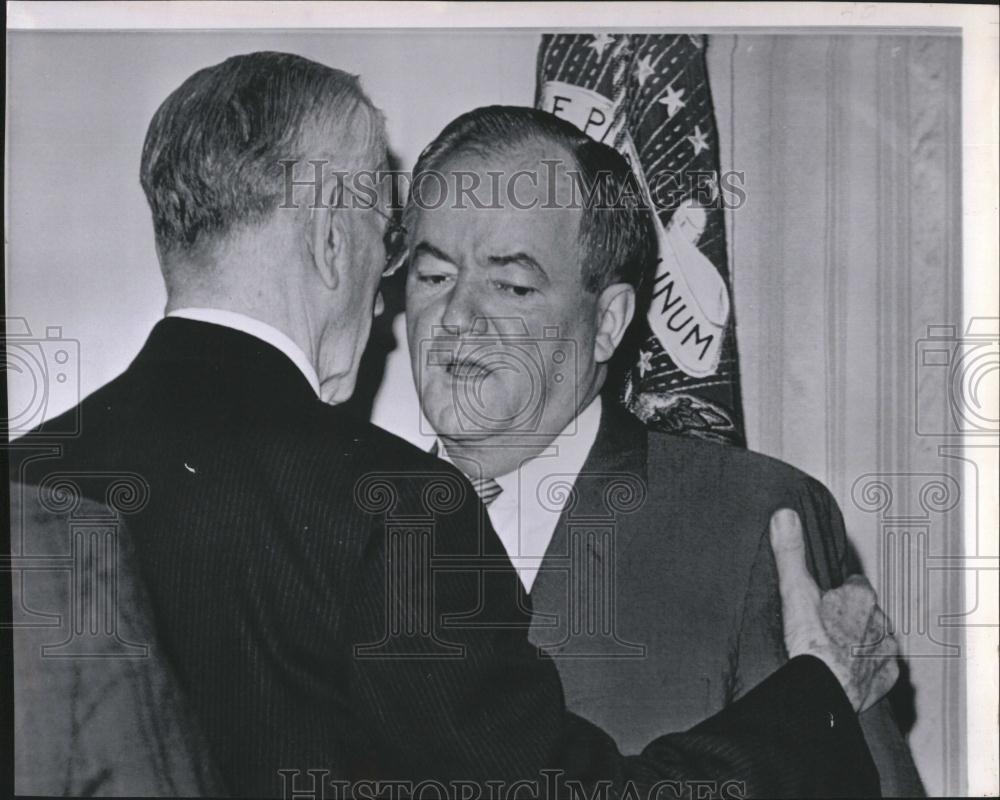 1964 Press Photo Herbert Humphrey Senator United States - RRV18195 - Historic Images